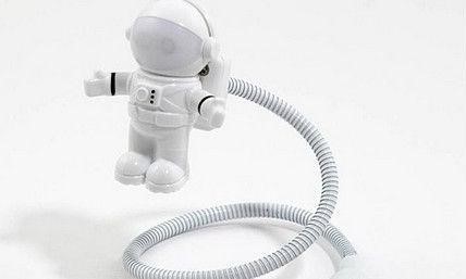 Astronaut USB LED照明灯应运而生-悠牛网info