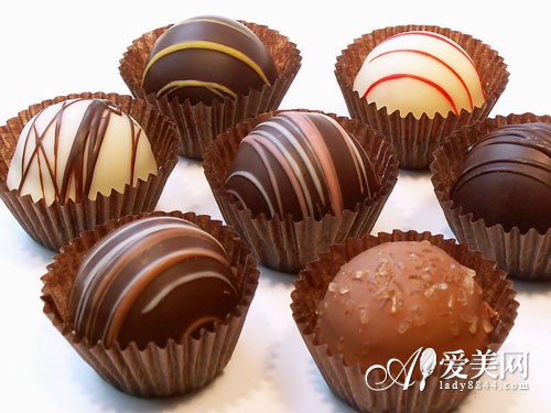 上海有几家是专门进口巧克力代理报