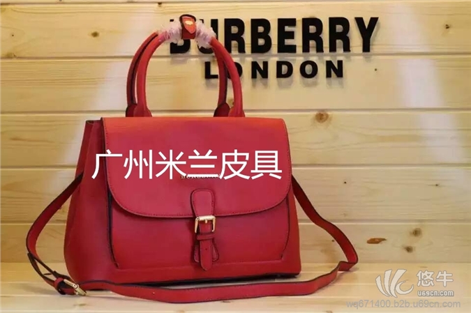 巴宝莉2016新款包包,BURBERRY经典格纹迷你包包