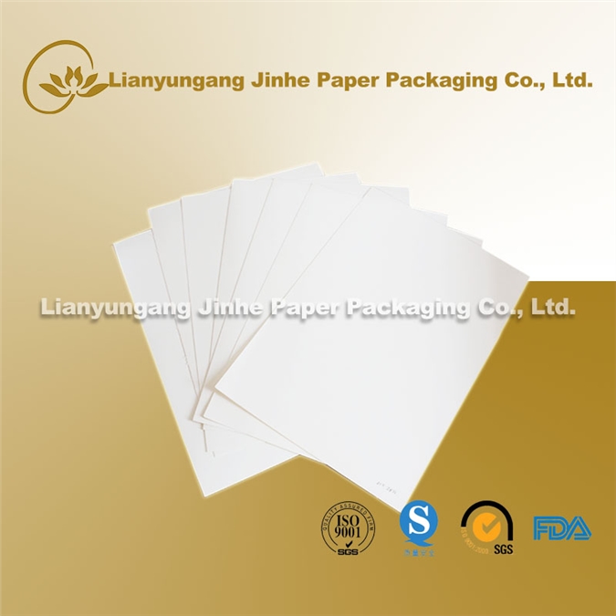 优质太阳淋膜卡片纸，170g-350g可按客户要求定做大小