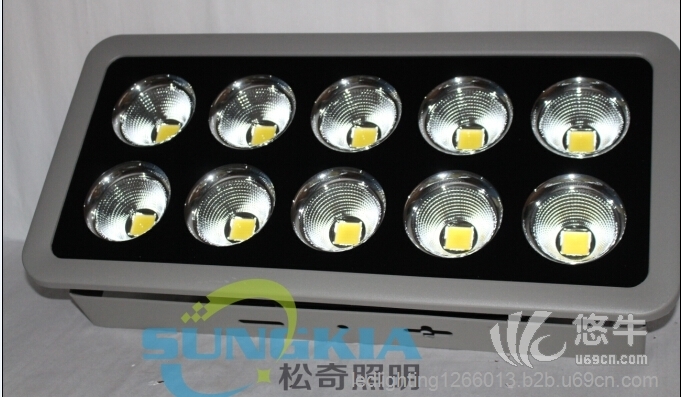 SK聚光LED投射灯SK-TG1-10-400W图1