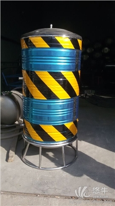 天津宝坻不锈钢压力水箱，可承压5公斤