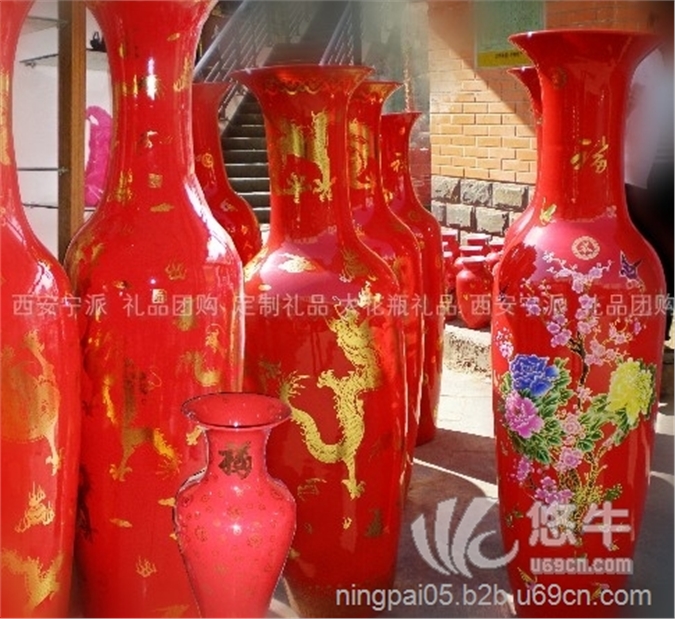 西安红瓷牡丹大花瓶庆典吉祥开业大花瓶红金龙红牡丹大花瓶摆件