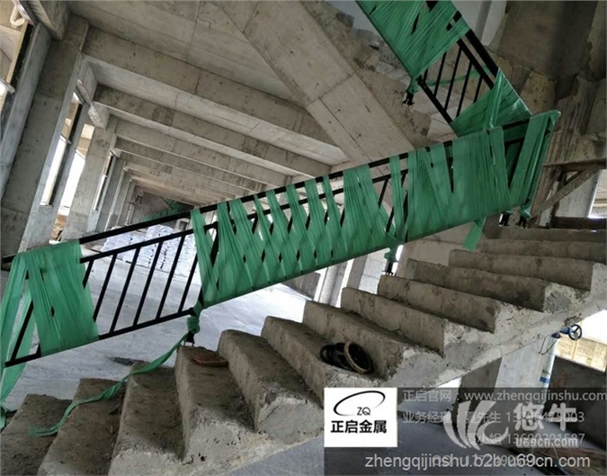 东莞护栏厂家制造楼梯扶手护栏图1