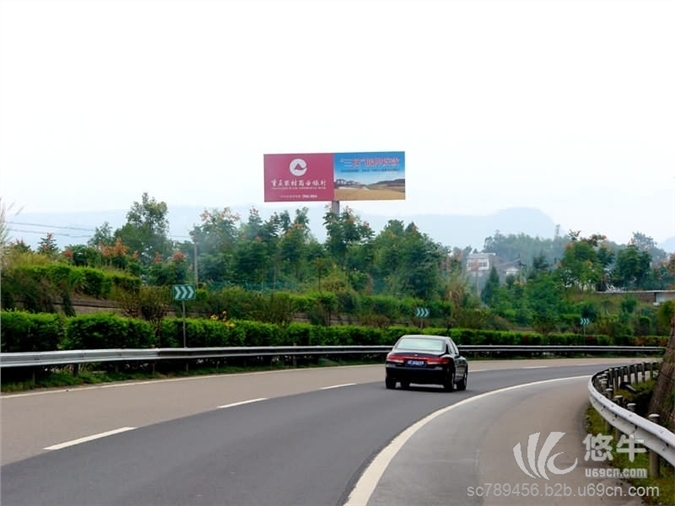 成南高速路户外广告