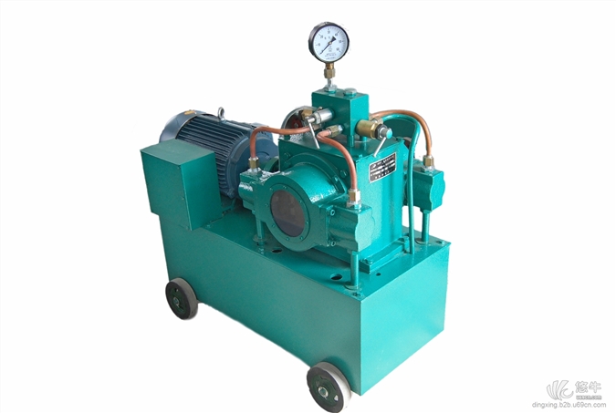 优质生产销售4DSY型四缸电动试压泵