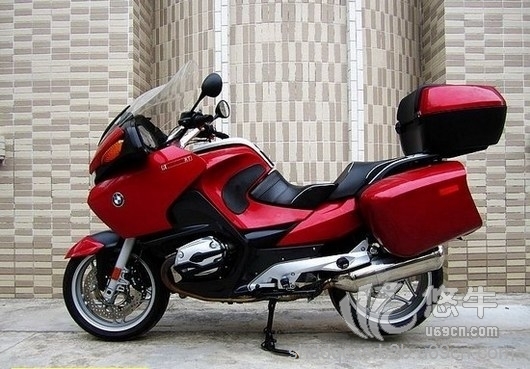 宝马R1200RT摩托车