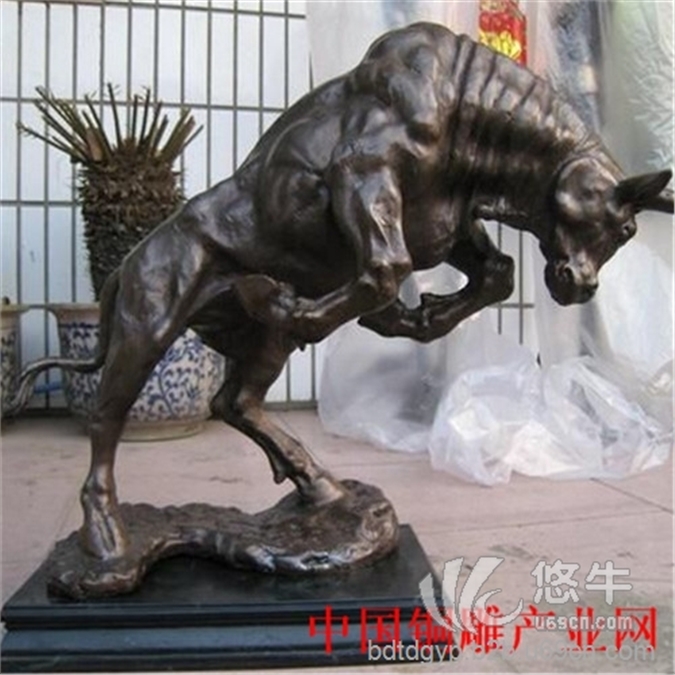 铜雕，制作应铜雕牛工艺品，中国铜雕产业网