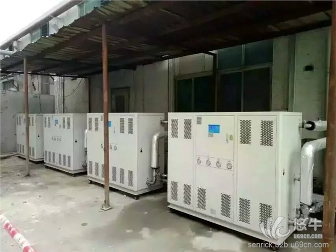 水冷型工业冷水机